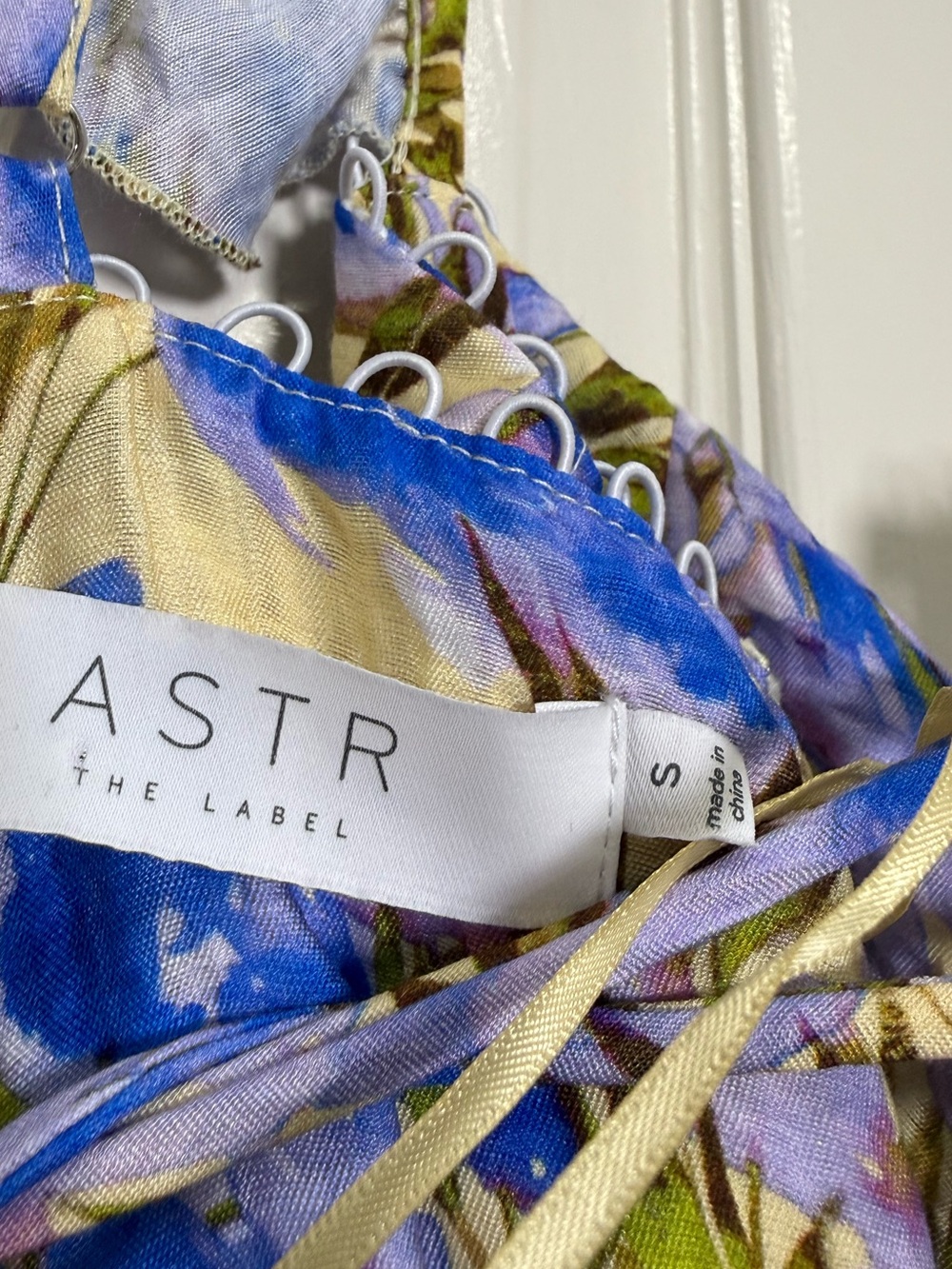 ASTR The Label Wedelia Print Midi Dress Floral Corset Back Size Small - Picture 11 of 16